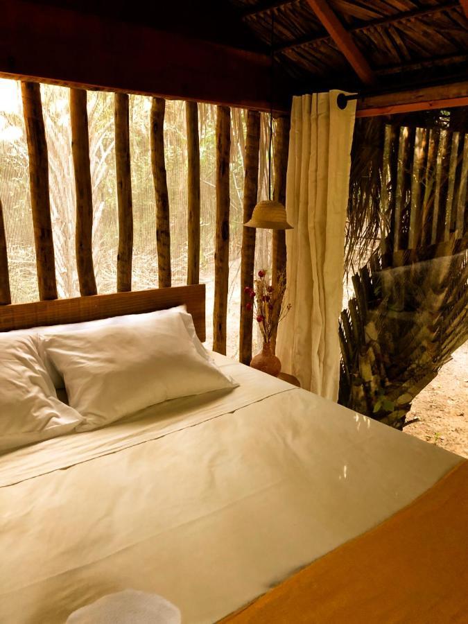 Na Floresta Glamping Luxury tent Porto de Pedras